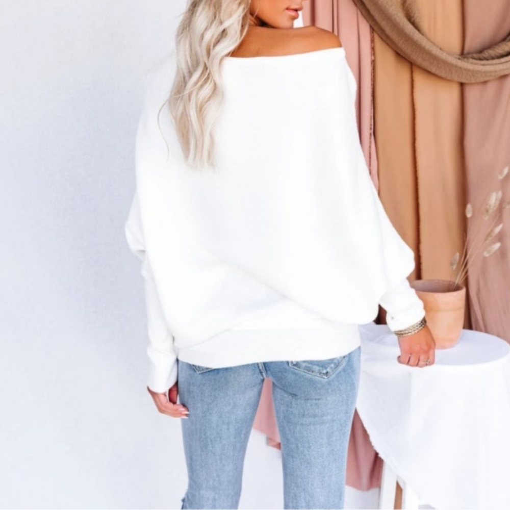 White Cashmere blend off the shoulder sweater - Picture 5 of 15